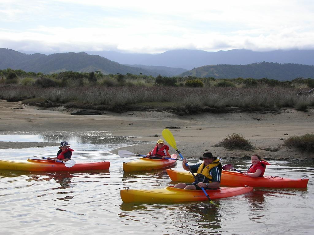 Karamea Holiday Park Esterno foto