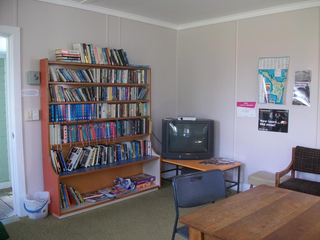 Karamea Holiday Park Esterno foto